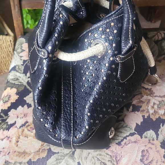 Dolce & Gabbana Runway Black and Cream Satchel - Picture 6 of 16